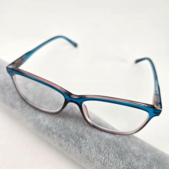 Foster Grant Youth Blue & Pink Rectangular Reading Glass Frames +2.5 jj3692 - Picture 3 of 10